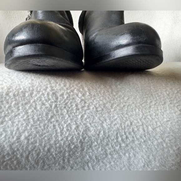 Sperry Size 9 Women's Leather Black Zippered Ankle Boots - Picture 15 of 15